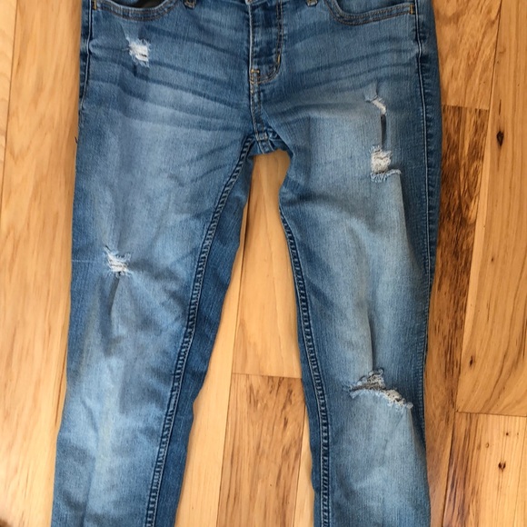 SOLD! - Picture 4 of 4